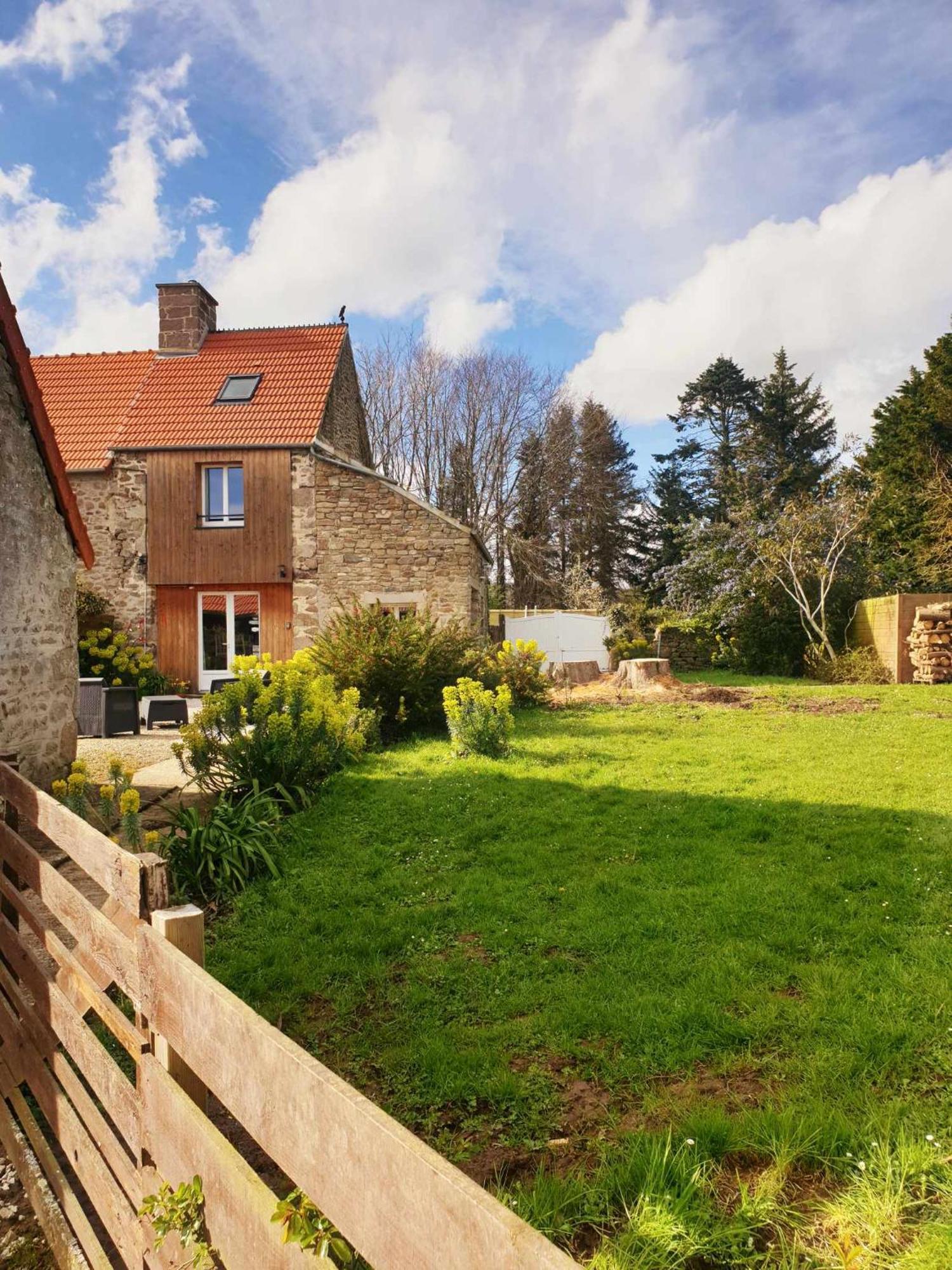 Du Clos Giot Holiday home *